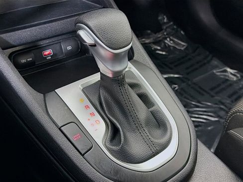 Used 2024 Kia Forte LXS image 19