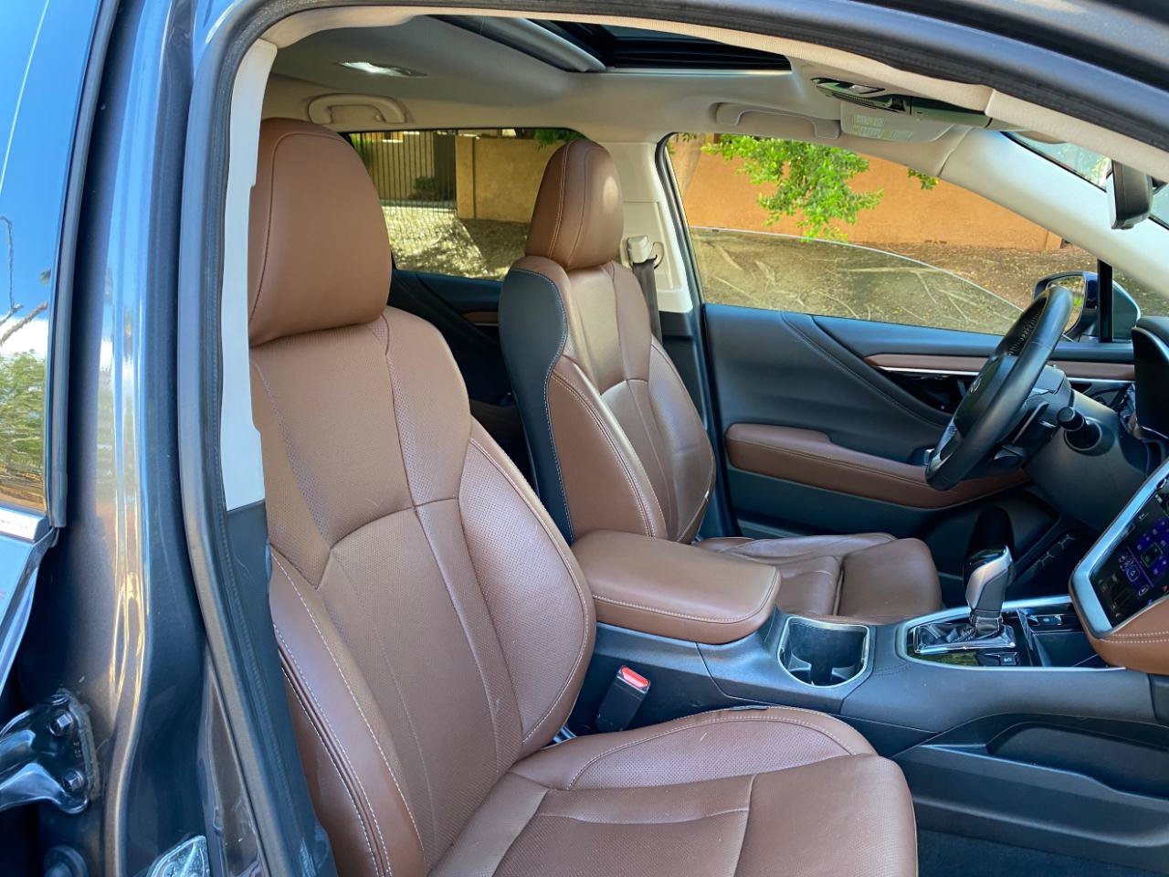 Used 2020 Subaru Outback Touring w/ Popular Package #2 AWD/4WD image 40