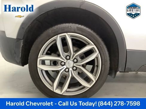 Used 2022 Cadillac XT4 Sport w/ Sun And Sound Package image 7