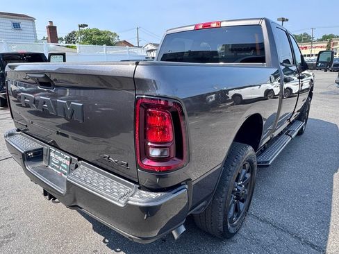 Used 2026 RAM 2500 Big Horn AWD/4WD image 8