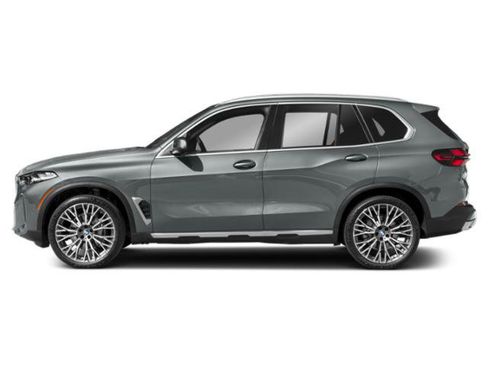 Used 2024 BMW X5 sDrive40i w/ M Sport Package RWD image 3