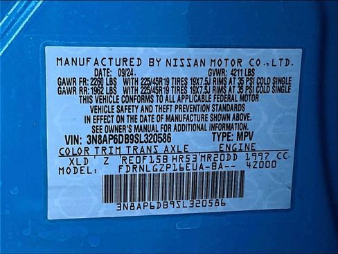 New 2025 Nissan Kicks SR w/ Illumination Package image 17