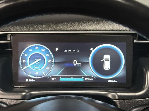 Used 2022 Hyundai Tucson Limited AWD/4WD image 14