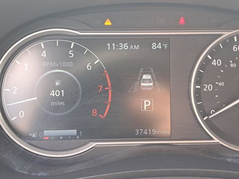 Used 2025 Nissan Versa SV image 22