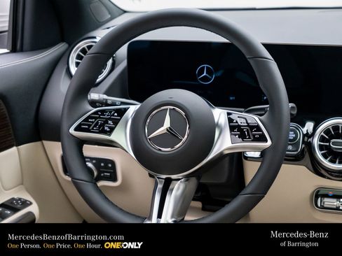 New 2026 Mercedes-Benz GLA 250 4MATIC image 12