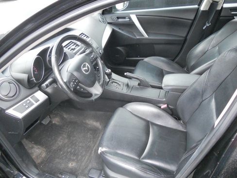 Used 2012 MAZDA MAZDA3 i Grand Touring w/ Tech Pkg image 5