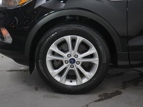 Used 2019 Ford Escape SE AWD/4WD image 28