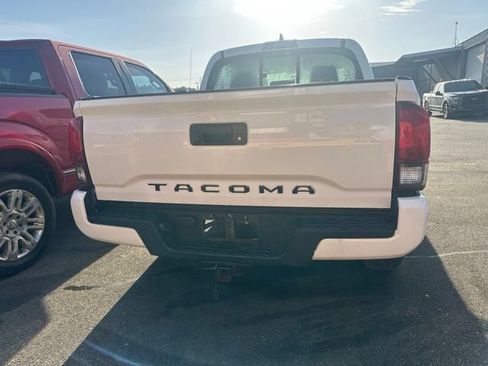 Used 2018 Toyota Tacoma SR w/ SR Convenience Package RWD image 6