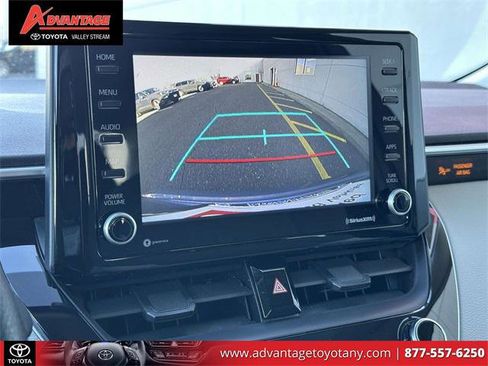 Certified 2022 Toyota Corolla LE w/ LE Convenience Package image 31