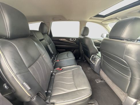 Used 2019 INFINITI QX60 Luxe w/ Essential Package image 30