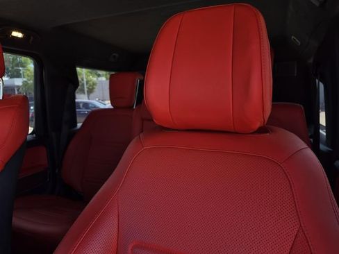 Certified 2025 Mercedes-Benz G 550 image 17