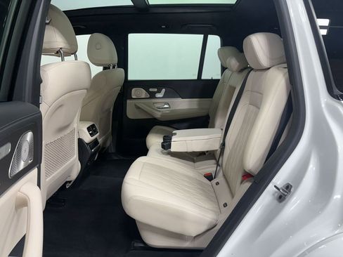 Used 2023 Mercedes-Benz GLS 63 AMG 4MATIC image 27