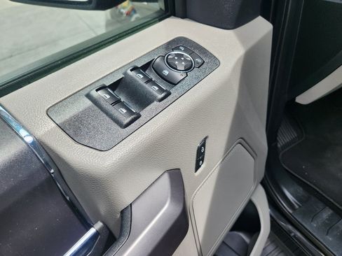 Used 2019 Ford F150 XLT w/ Equipment Group 301A Mid AWD/4WD image 13