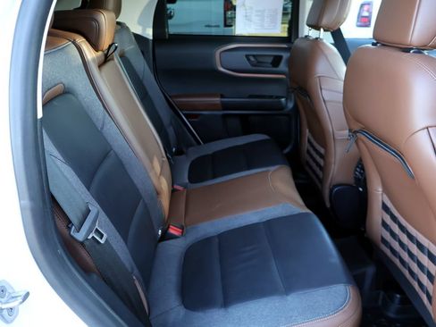 Certified 2022 Ford Bronco Sport Outer Banks w/ Tech Package AWD/4WD image 25