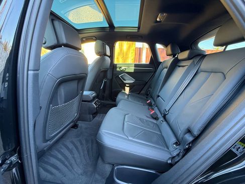 Used 2022 Audi Q3 2.0T Premium w/ Convenience Package image 23