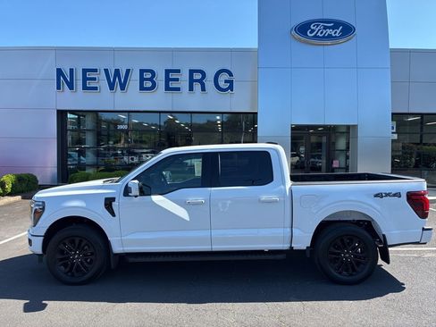 Used 2025 Ford F150 Lariat AWD/4WD image 4