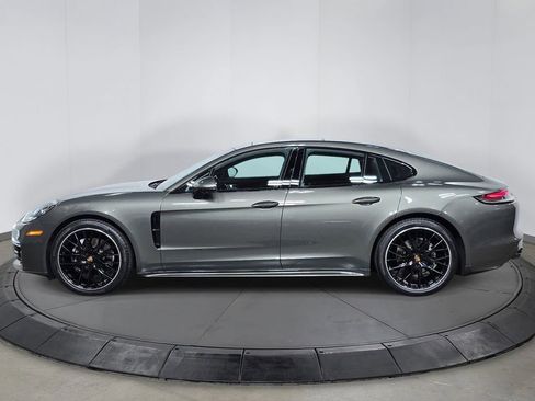 Certified 2023 Porsche Panamera 4 Platinum Edition AWD/4WD image 2