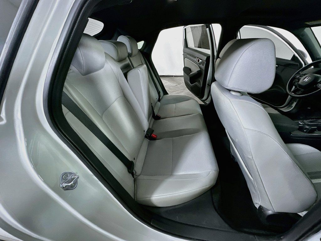Used 2025 Honda Civic Sport image 12