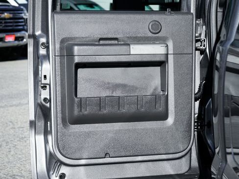 Used 2012 Ford F350 Lariat w/ Chrome Pkg image 31