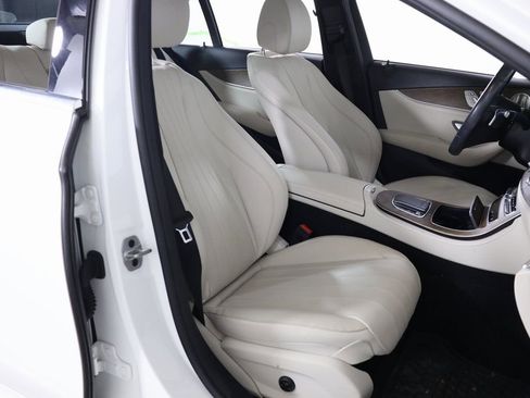 Certified 2022 Mercedes-Benz E 350 4MATIC Sedan image 58