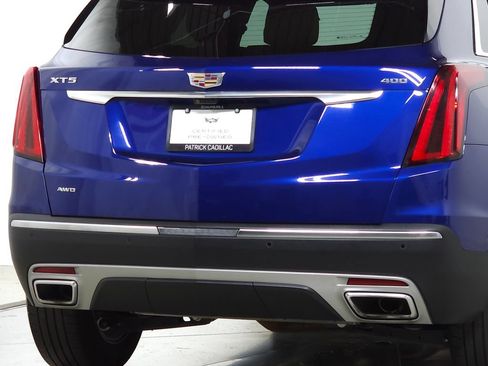 Certified 2023 Cadillac XT5 Premium Luxury w/ Technology Package AWD/4WD image 8
