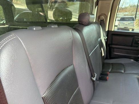 Used 2014 RAM 1500 Express image 34