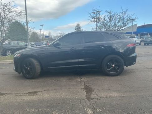 Used 2021 Jaguar F-PACE S AWD/4WD image 9