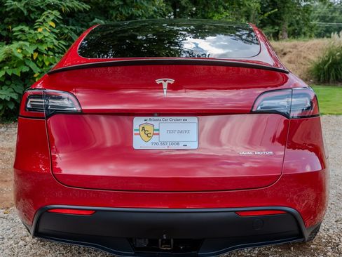 Used 2022 Tesla Model Y Performance AWD/4WD image 4