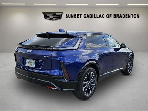 New 2025 Cadillac Lyriq Sport image 7