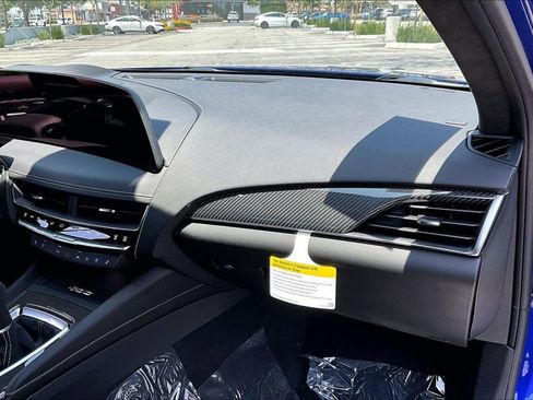 New 2026 Cadillac CT5 V Blackwing w/ Deep Ocean Appearance Package RWD image 32