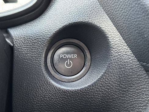 Used 2026 Toyota Corolla Cross AWD Hybrid image 23