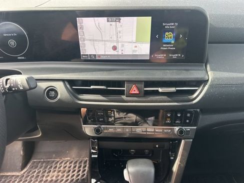 Certified 2024 Kia Seltos SX AWD/4WD image 16
