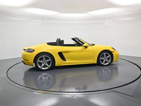 Certified 2023 Porsche 718 Boxster RWD image 35