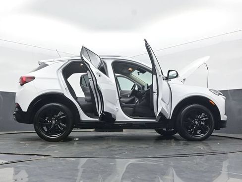 Used 2025 Buick Encore GX Sport Touring FWD image 59