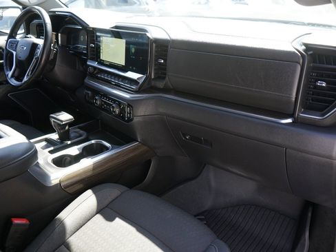 Used 2022 Chevrolet Silverado 1500 LT Trail Boss w/ Protection Package image 19