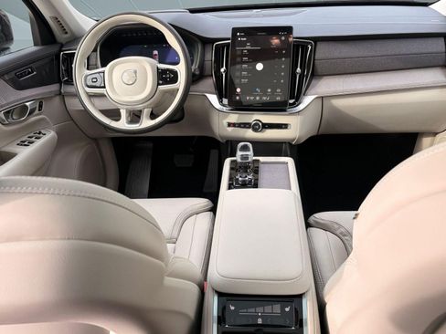 New 2026 Volvo XC90 T8 Ultra w/ Protection Package AWD/4WD image 25