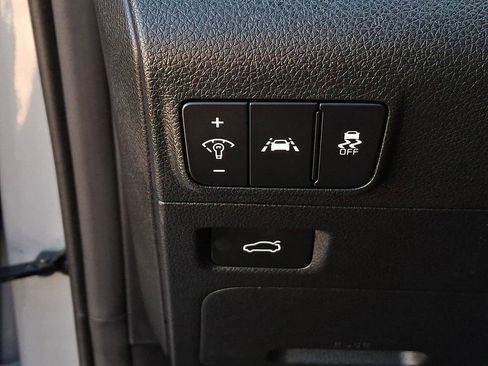 Used 2024 Kia K5 GT-Line w/ GT-Line Premium Package image 32