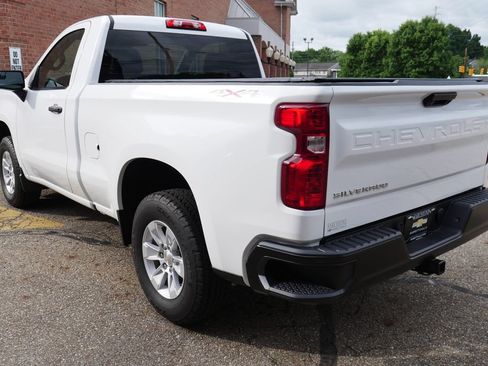 Used 2024 Chevrolet Silverado 1500 W/T w/ WT Value Package AWD/4WD image 5