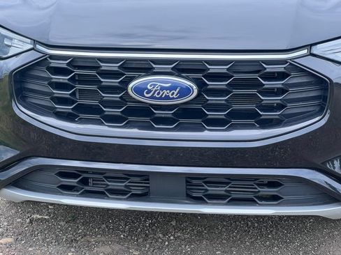 Certified 2024 Ford Escape ST-Line w/ Tech Pack #1 AWD/4WD image 35