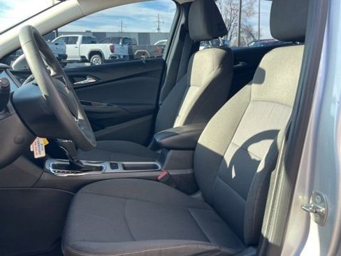 Used 2018 Chevrolet Cruze LS image 26
