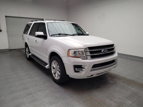 Used 2016 Ford Expedition Limited RWD image 13