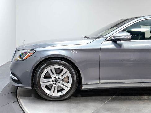 Used 2019 Mercedes-Benz S 560 4MATIC Sedan w/ Premium Package image 46