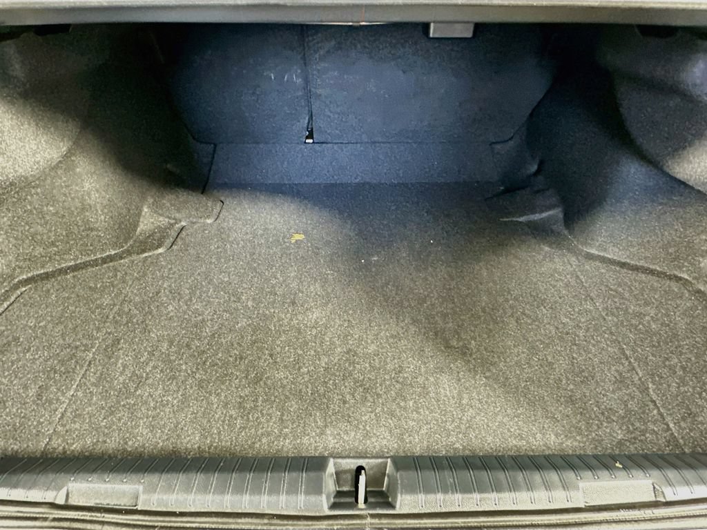 Used 2025 Subaru Legacy Premium AWD/4WD image 33