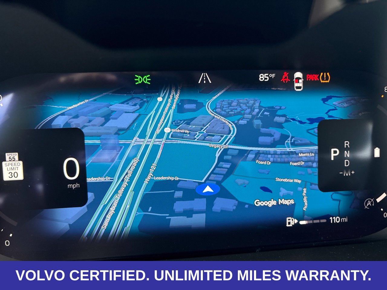 Certified 2025 Volvo XC40 B5 Plus AWD/4WD image 30