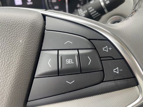 Used 2020 Cadillac XT5 Premium Luxury image 22