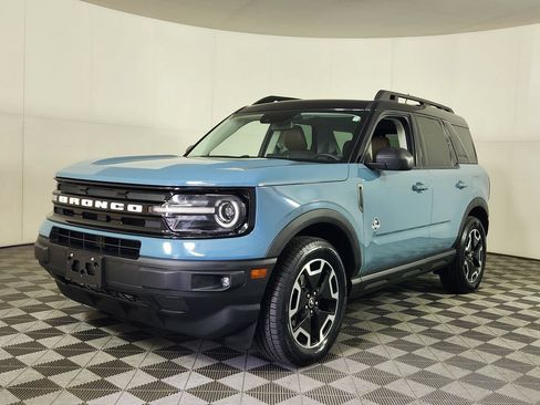 Used 2022 Ford Bronco Sport Outer Banks AWD/4WD image 3