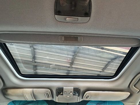 Used 2011 Subaru Outback 2.5i Limited image 25