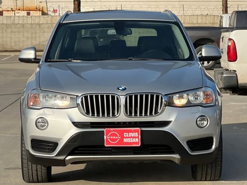 Used 2017 BMW X3 xDrive28i image 11