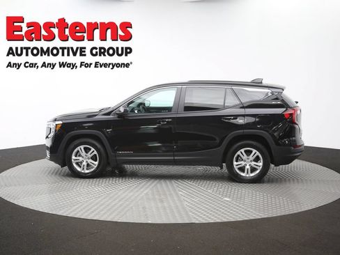 Used 2024 GMC Terrain SLE FWD image 60