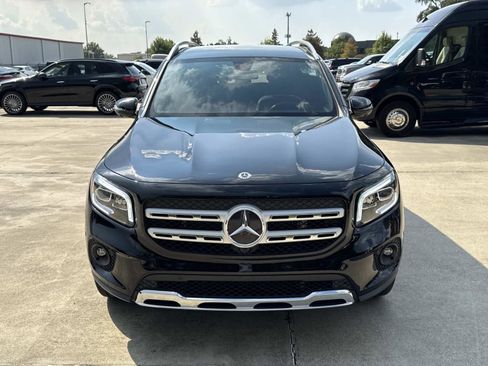 Certified 2021 Mercedes-Benz GLB 250 w/ Premium Package image 2